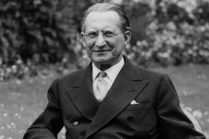Alcide_De_Gasperi_anni_50