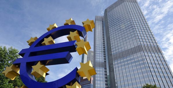 Crisi dei mercati internazionali, la BCE attiva sul mercato finanziario secondario. Nella foto il quartier generale della banca centrale europea a Francoforte........Bildnummer 55683768 ..