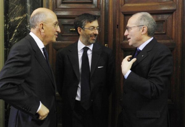 31-01-2013 Antonio Patuelli insediamento a Roma da presidente dell ABI-nella foto insieme a  Giovanni Sabatini, Direttore generale dell'ABI e al vice presidente vicario ABI CAmillo Venesio