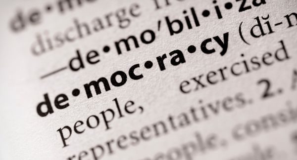 r600x-democrazia